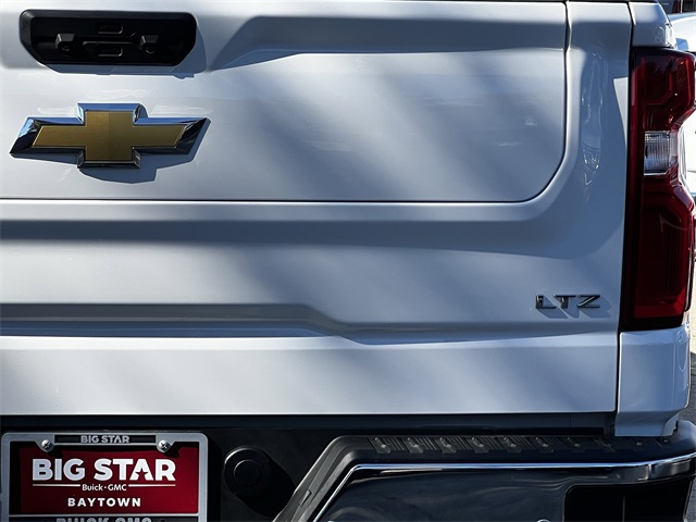2025 Chevrolet Silverado 1500 LTZ - 3