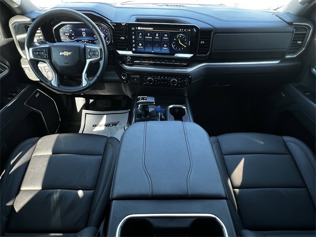 2025 Chevrolet Silverado 1500 LTZ - 6