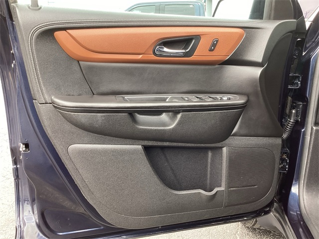 Used Car 2016 Chevrolet Traverse  Lt For Sale Under $12,000 In San Antonio, Texas