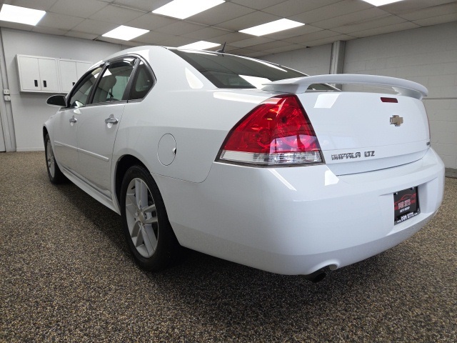 2014 Chevrolet Impala Limited LTZ Fleet photo 3
