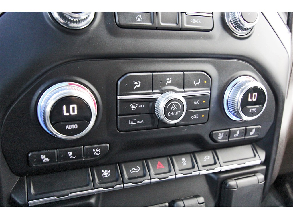 2023 GMC Sierra 2500HD SLT Green at North Houston Mitsubishi