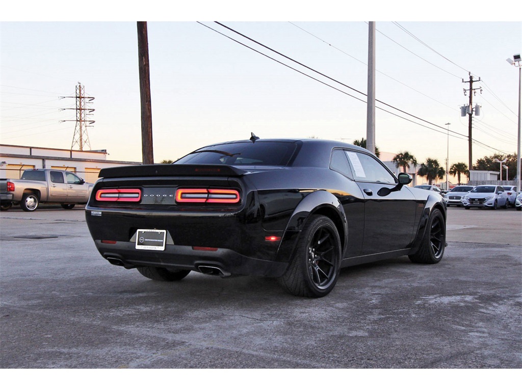 2023 Dodge Challenger R/T Scat Pack Widebody - 3