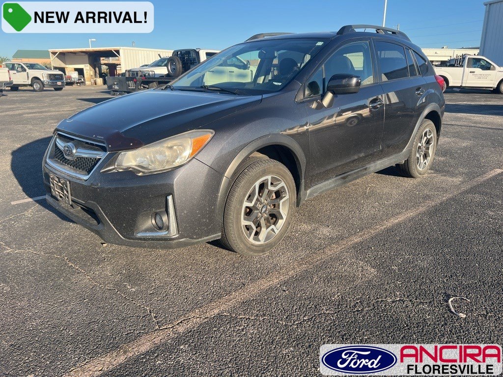 Used Car 2016 Subaru Crosstrek  2.0i Premium For Sale Under $15,000 In Floresville, Texas