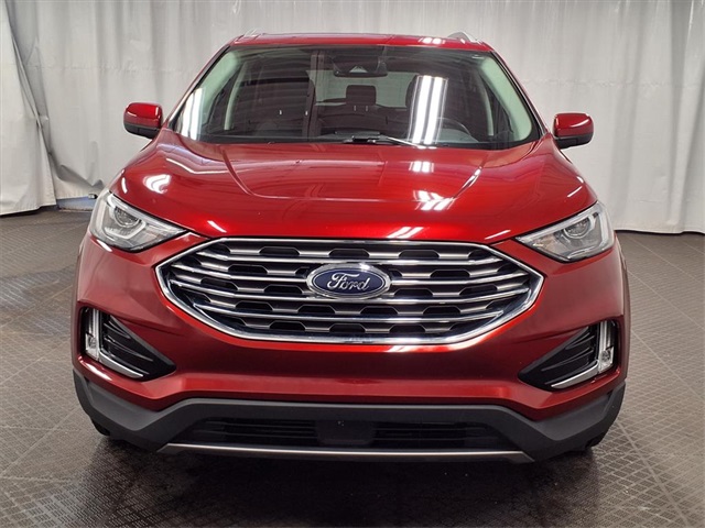 2021 Ford Edge
