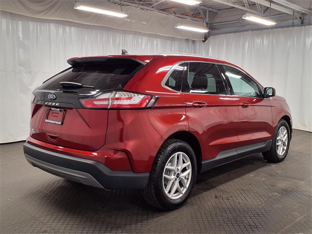 2021 Ford Edge