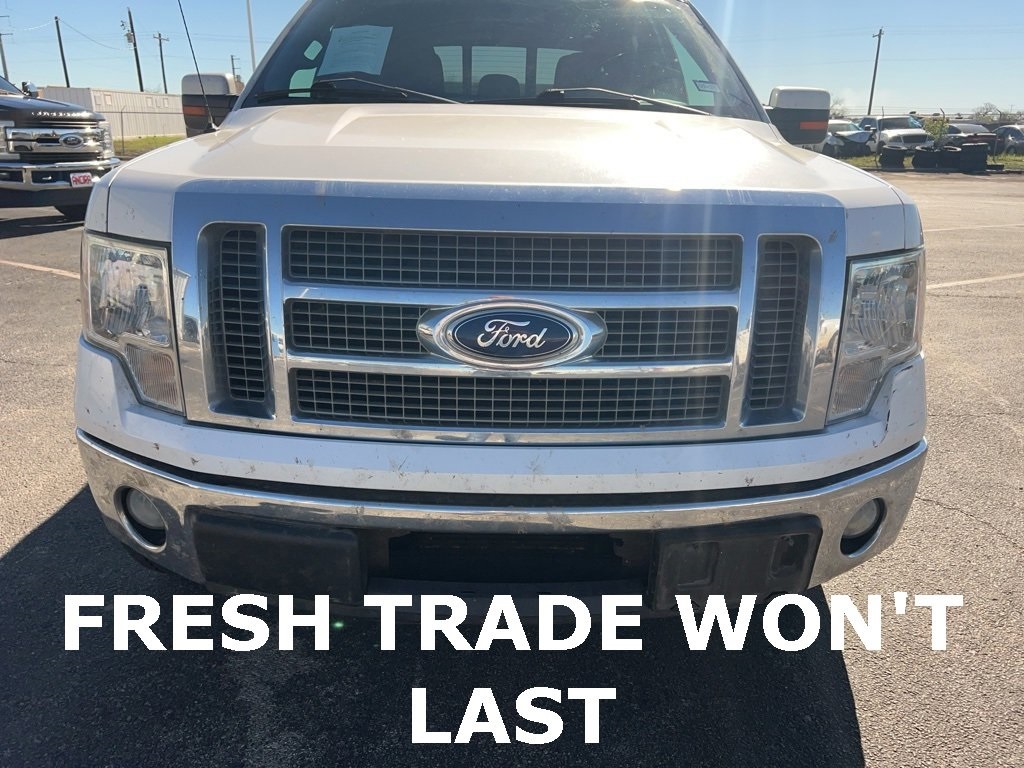 Used Car 2011 Ford F-150  Lariat For Sale Under $12,000 In Floresville, Texas