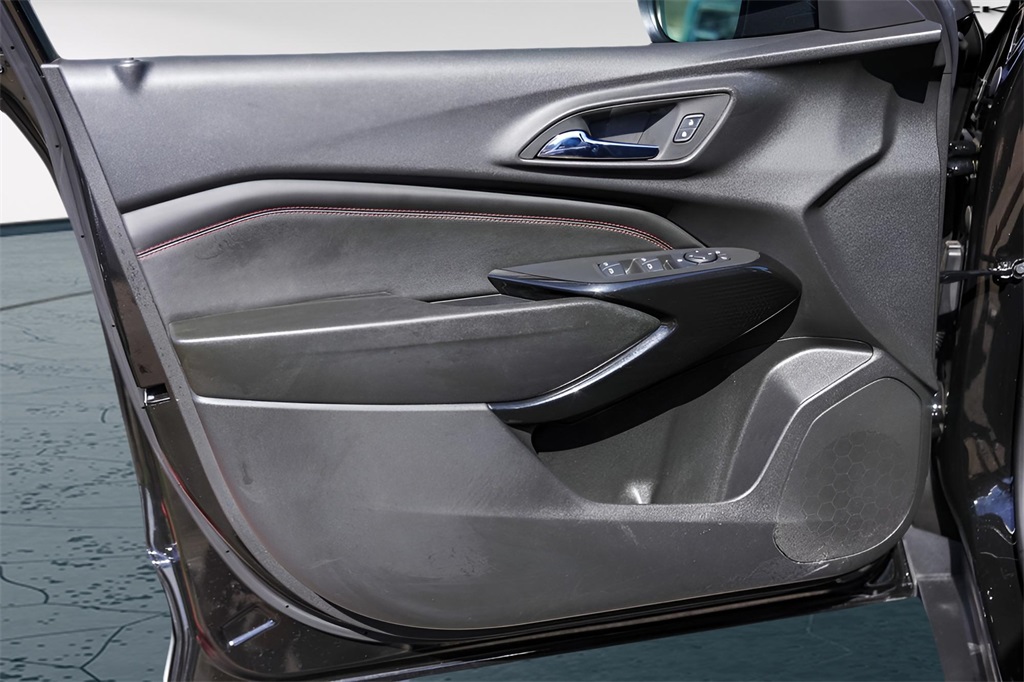 Used Car 2024 Chevrolet Trax  2rs For Sale Under $25,000 In Austin, Texas