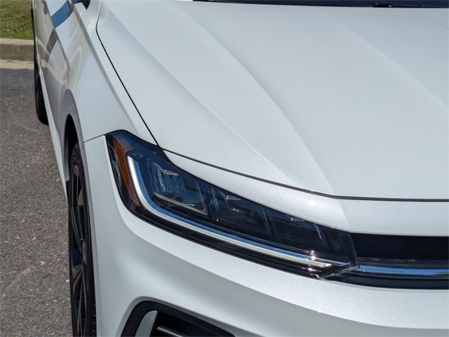 2025 Volkswagen Jetta 1.5T SE - 9