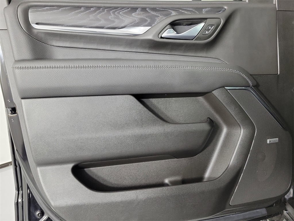 2023 GMC Yukon Denali Black at Tom Peacock Cadillac