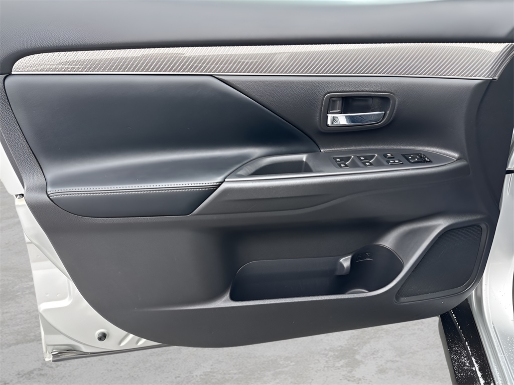 2020 Mitsubishi Outlander