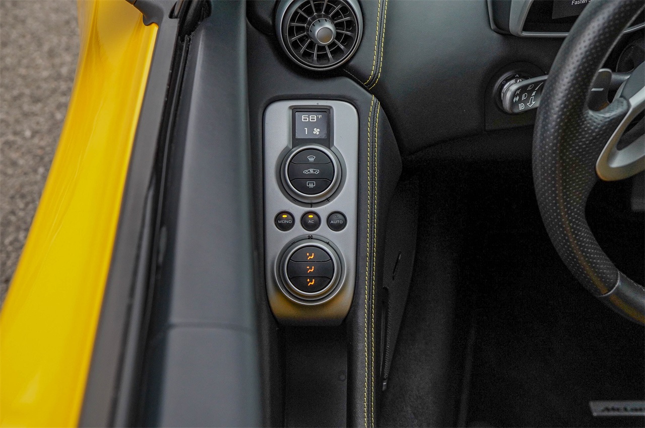 Used Car 2013 Mclaren Mp4-12c  Base For Sale Under $110,000 In Austin, Texas