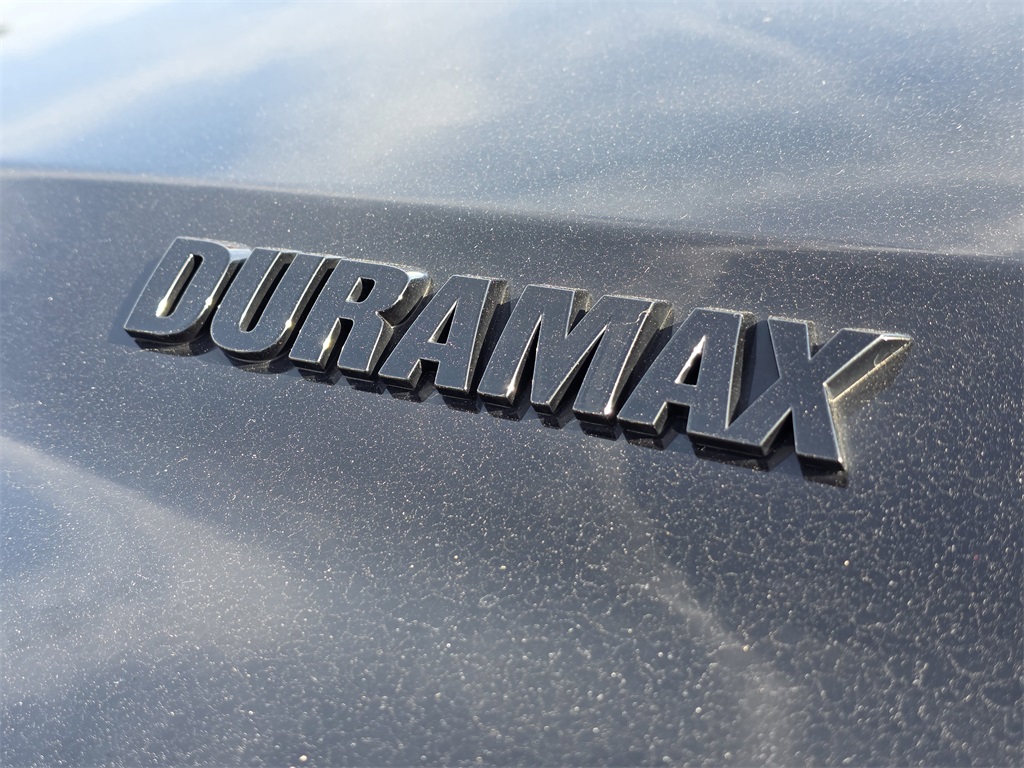 2023 Chevrolet Silverado 1500 RST - 9