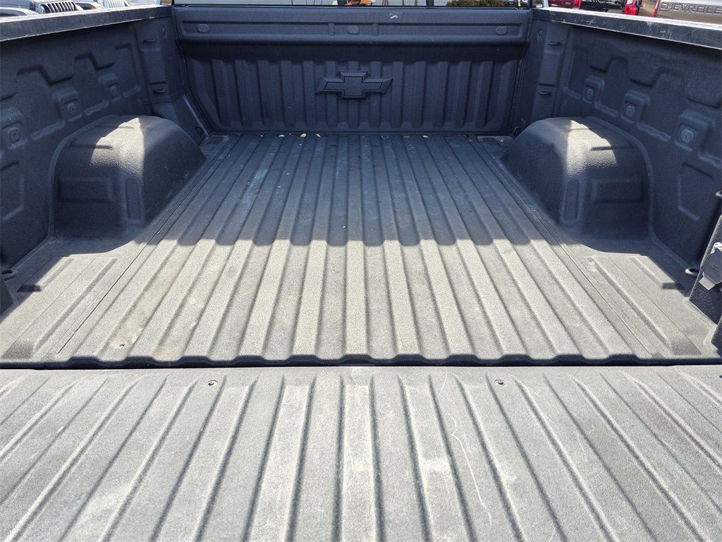 2023 Chevrolet Silverado 1500 RST - 11