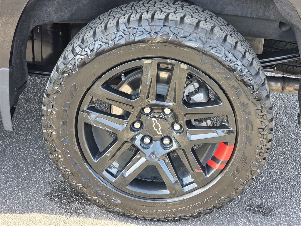 2023 Chevrolet Silverado 1500 RST - 7