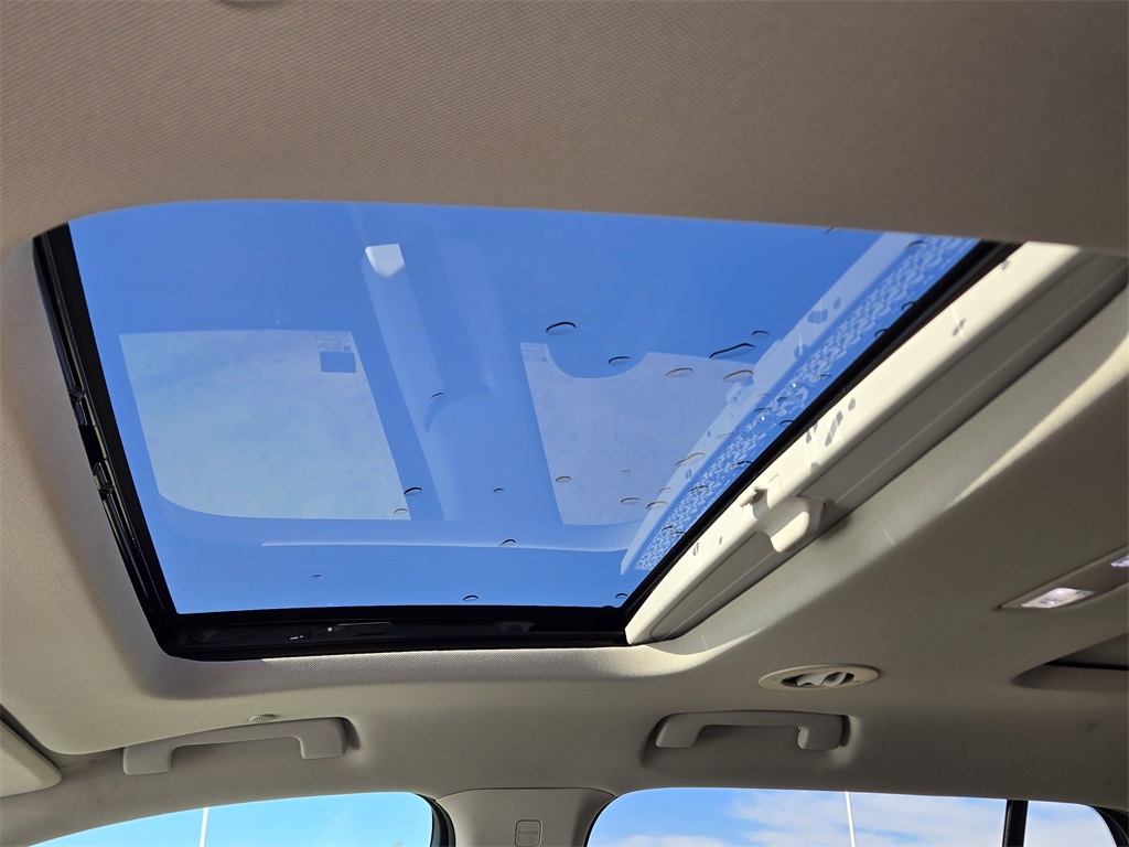 2019 Chevrolet Traverse Premier White at Classic Elite Chevrolet Hwy 6