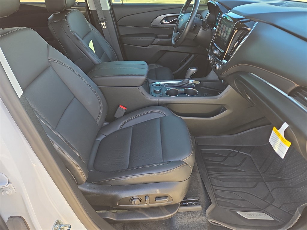 2019 Chevrolet Traverse Premier White at Classic Elite Chevrolet Hwy 6