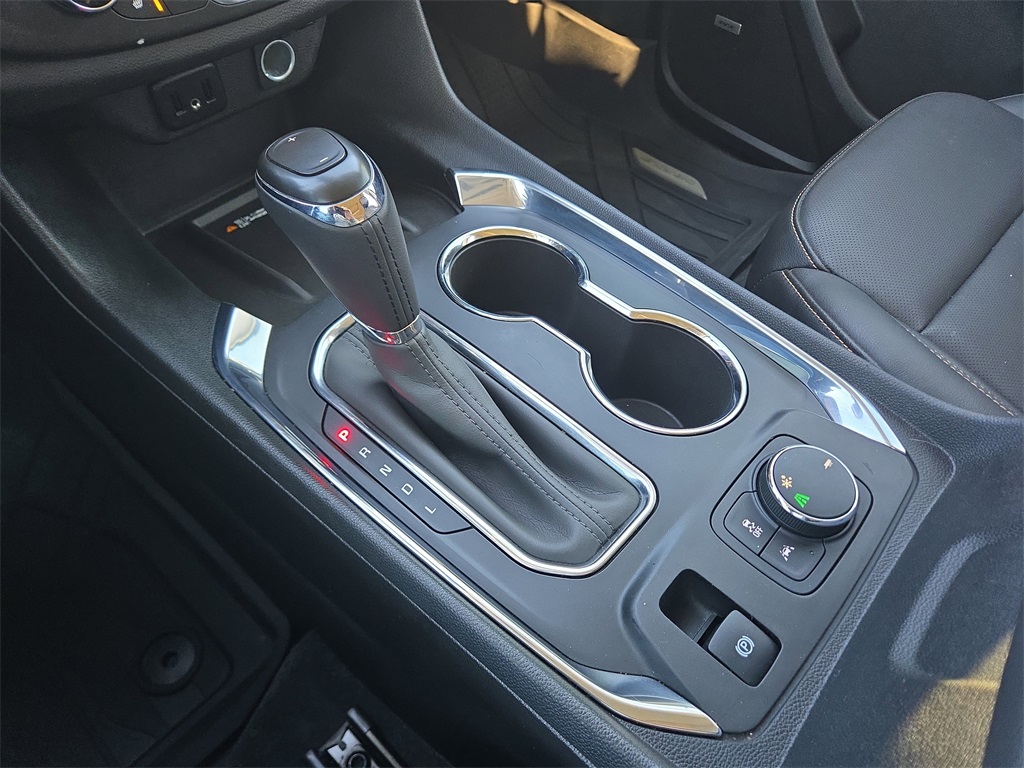 2019 Chevrolet Traverse Premier White at Classic Elite Chevrolet Hwy 6