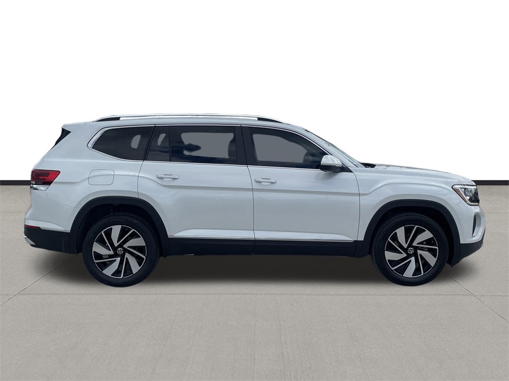 2025 Volkswagen Atlas 2.0T SEL - 3