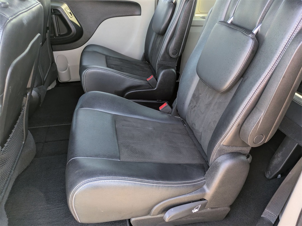 Used 2019 Dodge Grand Caravan For Sale in Findlay, OH