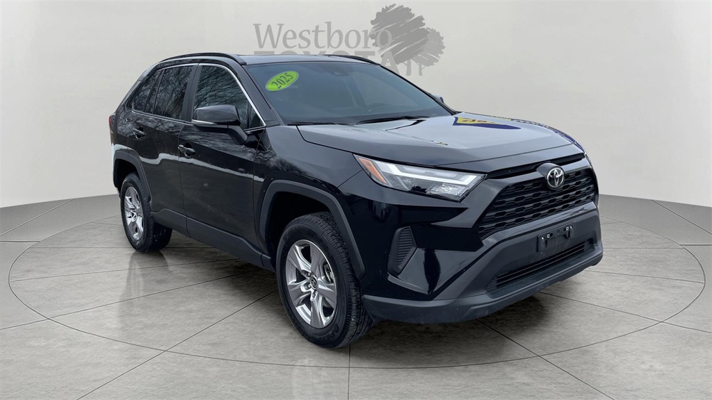 2025 Toyota RAV4 XLE AWD