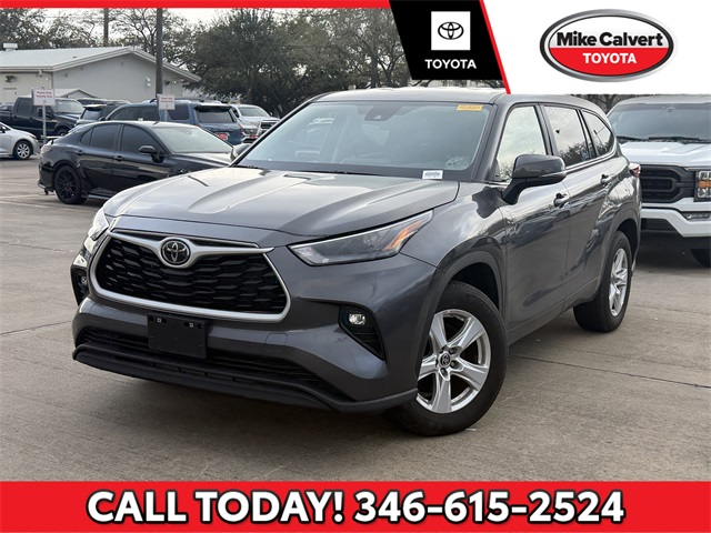 2025 Toyota Highlander LE FWD