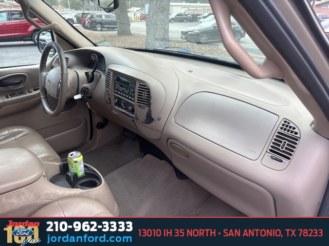 Used Car 2001 Ford F-150  Lariat For Sale Under $12,000 In San Antonio, Texas