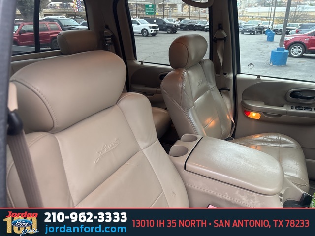 Used Car 2001 Ford F-150  Lariat For Sale Under $12,000 In San Antonio, Texas