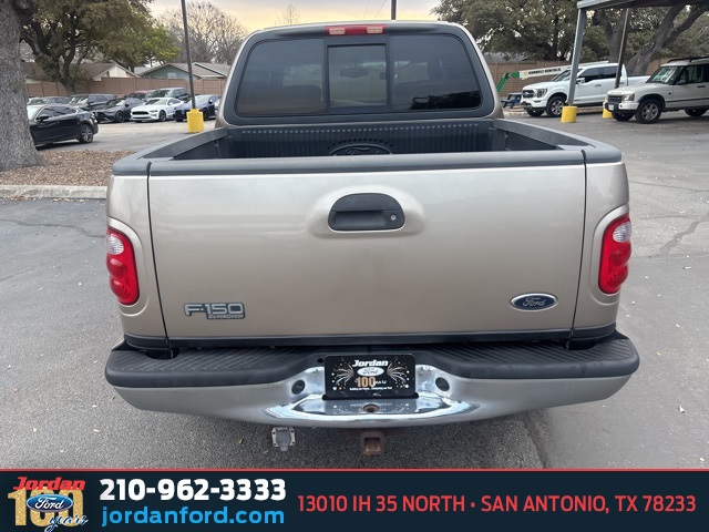 Used Car 2001 Ford F-150  Lariat For Sale Under $12,000 In San Antonio, Texas