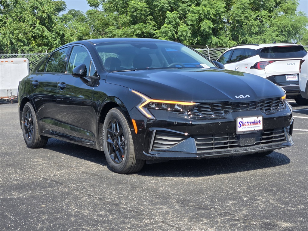 2026 Kia K5 LXS - 1