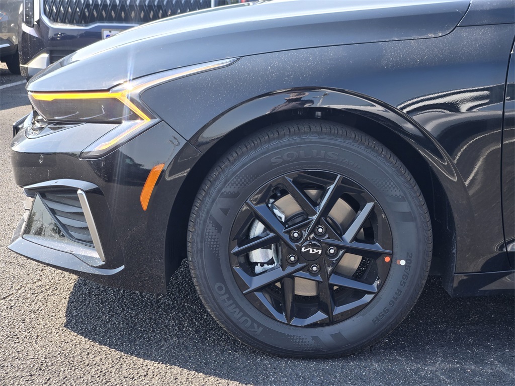 2026 Kia K5 LXS - 4