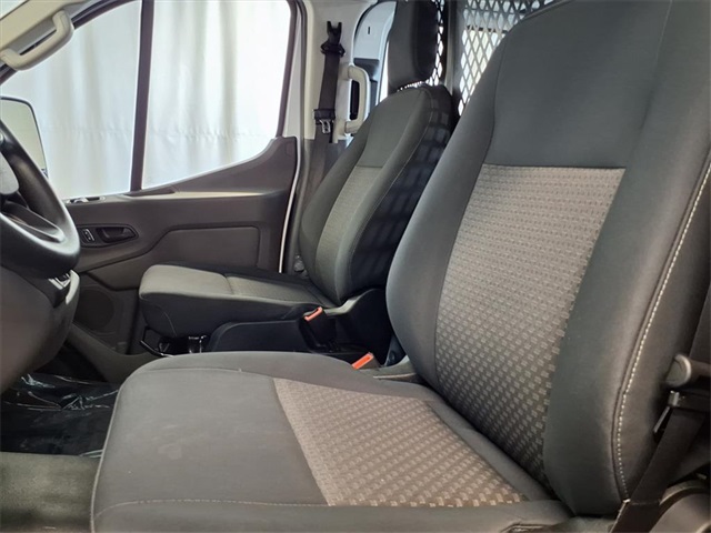 2023 Ford Transit-250