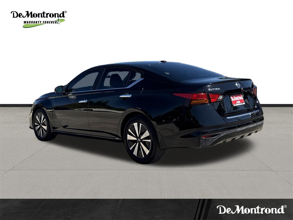 2021 Nissan Altima 2.5 SV - 6