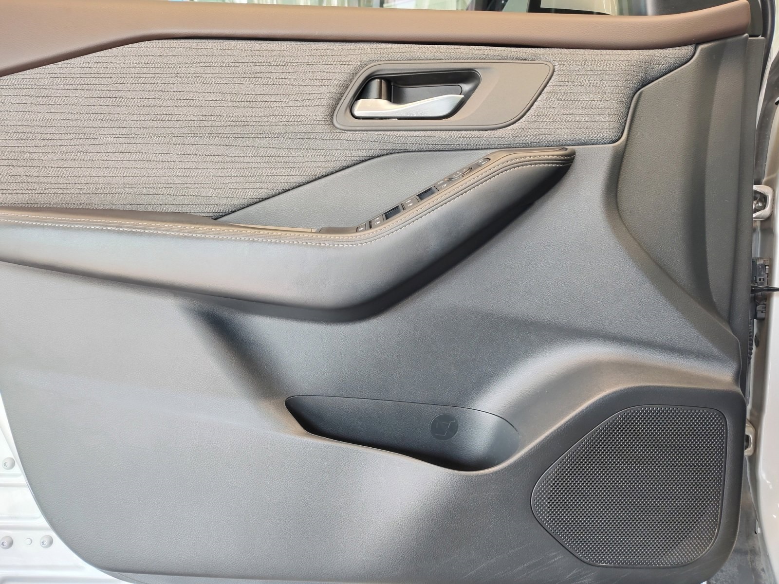 Used Car 2023 Nissan Rogue  Sv For Sale Under $25,000 In San Antonio, Texas