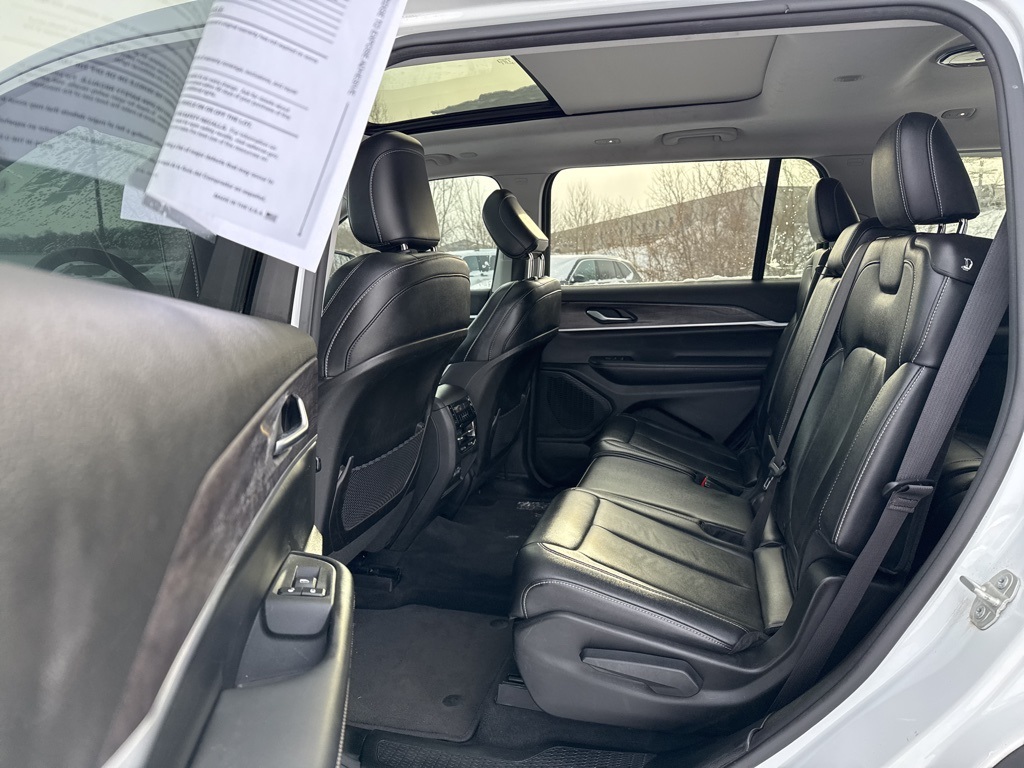 2023 Jeep Grand Cherokee L