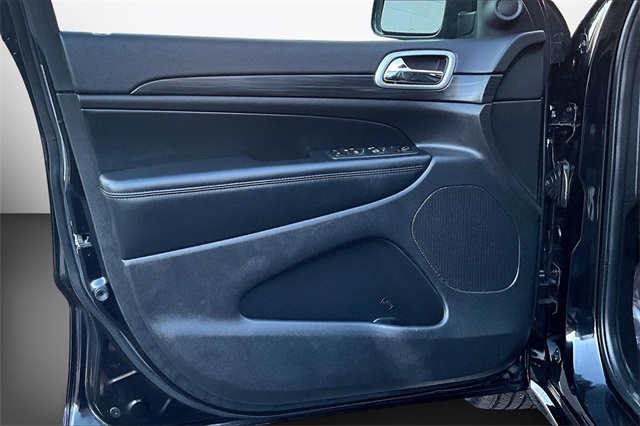 Used 2021 Jeep Grand Cherokee For Sale in Gloucester, MA