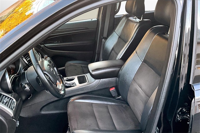 Used 2021 Jeep Grand Cherokee For Sale in Gloucester, MA