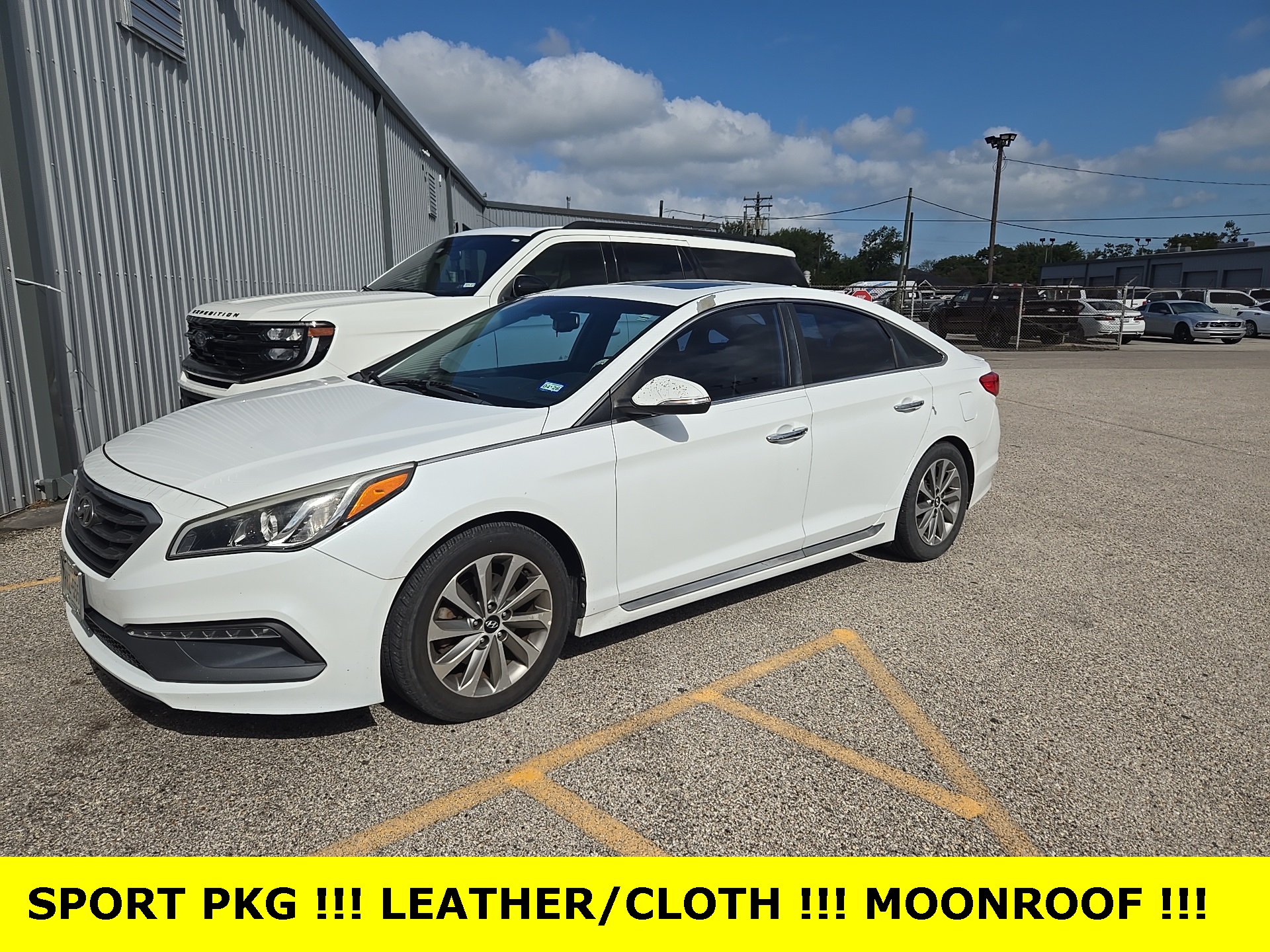 2016 Hyundai Sonata Sport White at Autostrade