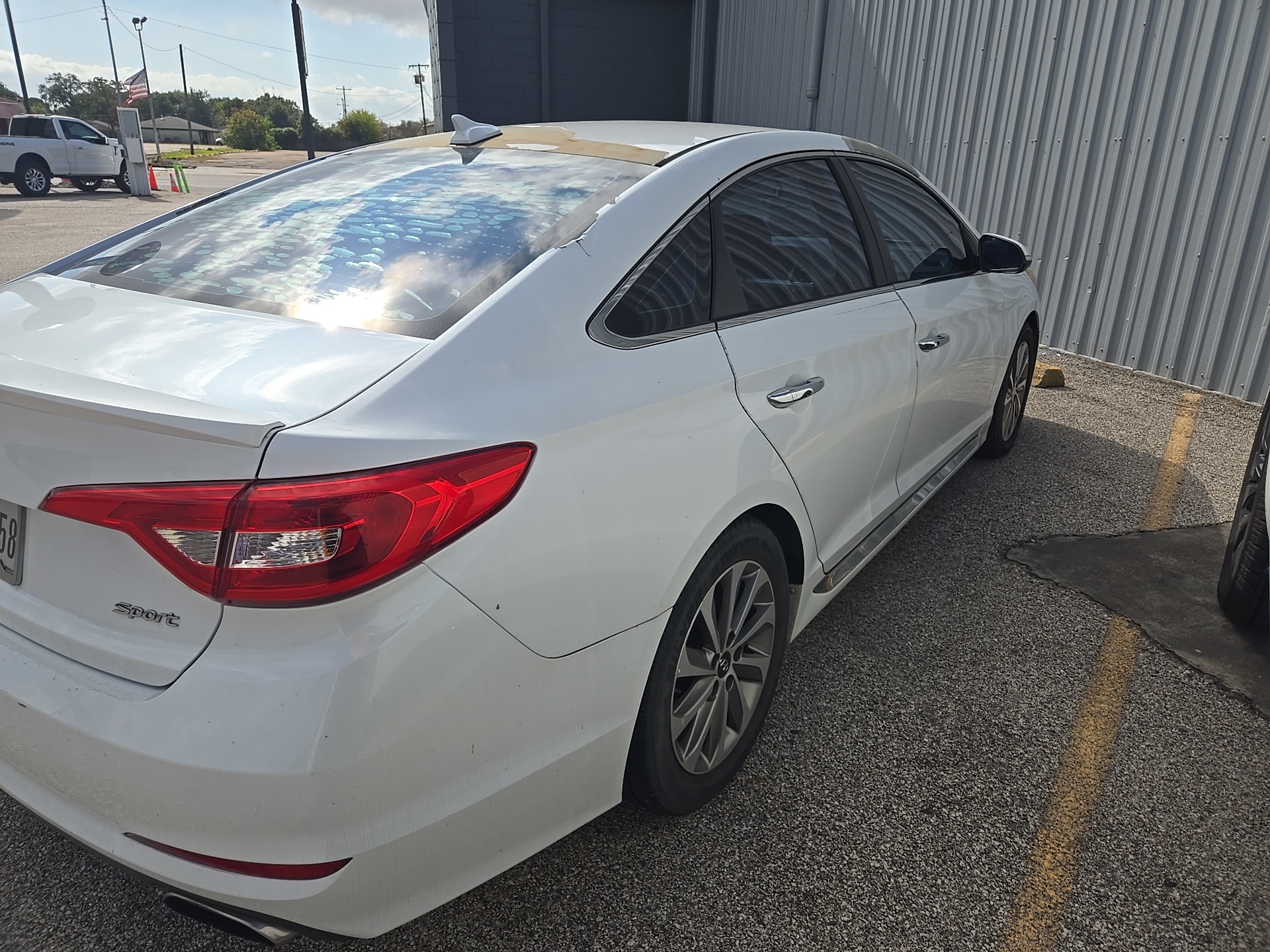 2016 Hyundai Sonata Sport White at Autostrade