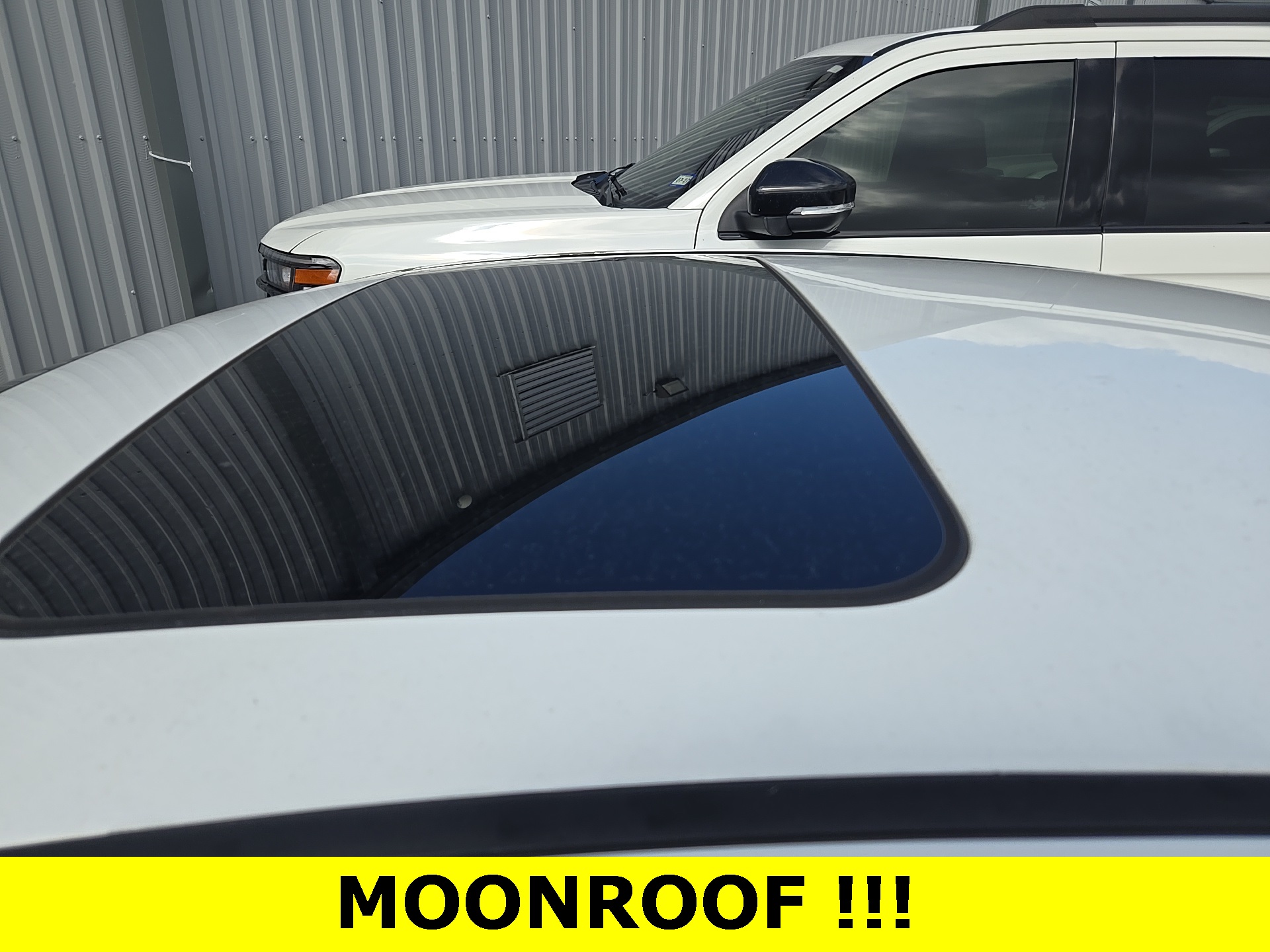 2016 Hyundai Sonata Sport White at Autostrade