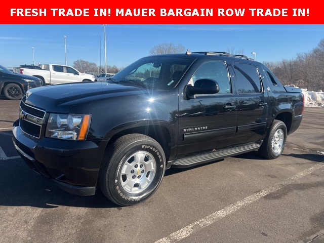 2013 Chevrolet Avalanche LS Black Diamond Edition 4WD