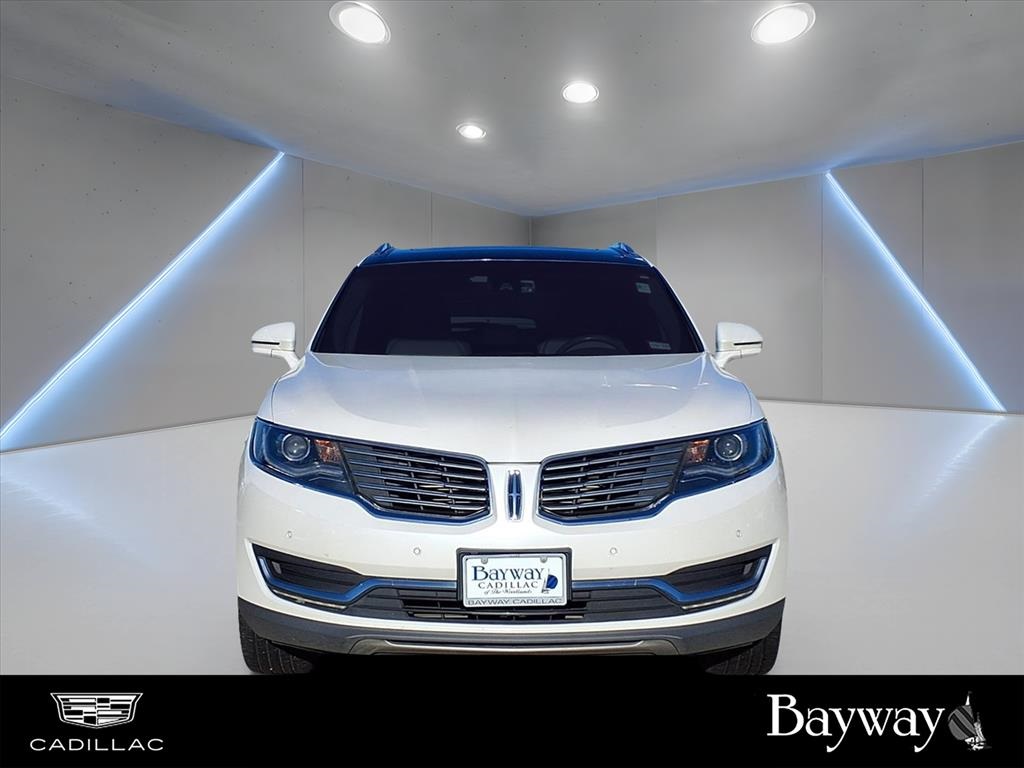 2018 Lincoln MKX Reserve White at Parkway Family Mazda