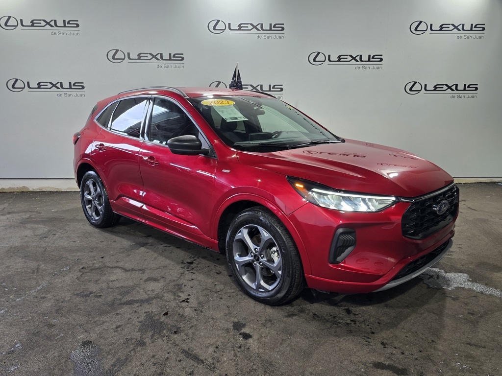 Thumbnail: 2023 Ford Escape - 3