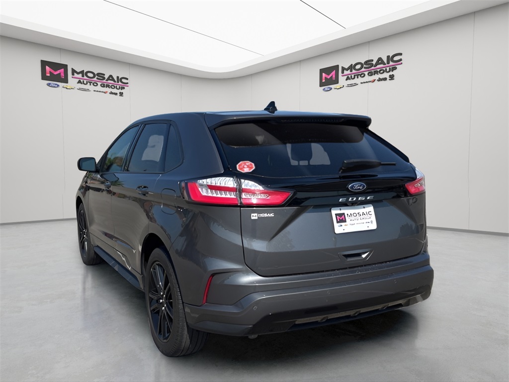 2022 Ford Edge