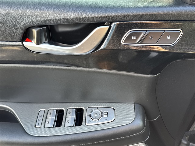 2022 Hyundai Palisade Limited Black at DeMontrond Gulf Freeway