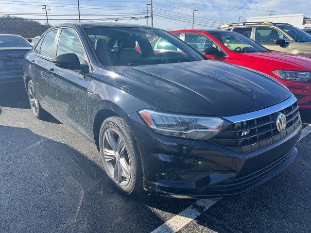 2019 Volkswagen Jetta R-Line FWD