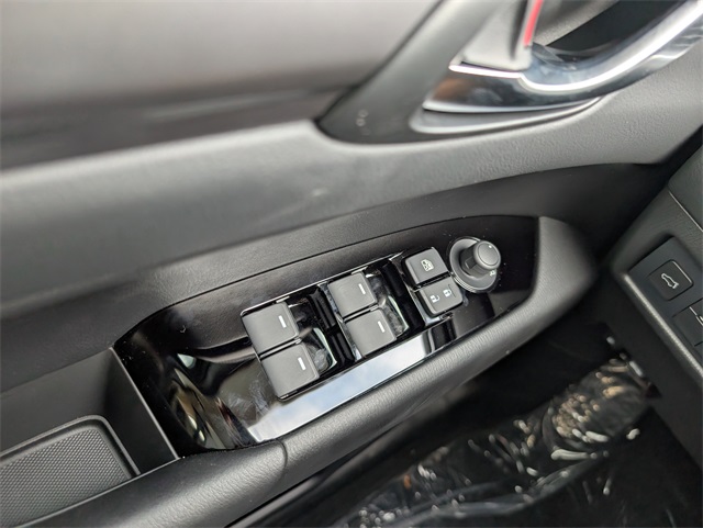 2025 Mazda CX-5 2.5 S Preferred Package - 10