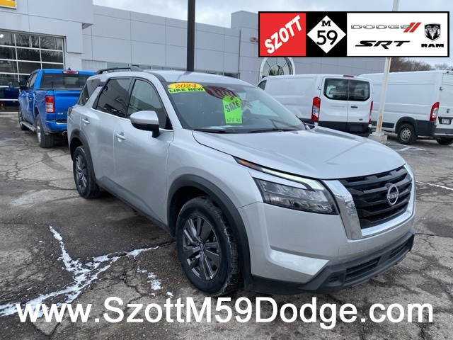 2024 Nissan Pathfinder SV 4WD