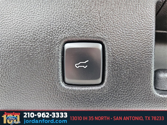 Used Car 2023 Ford Escape  St-line Elite For Sale Under $30,000 In San Antonio, Texas