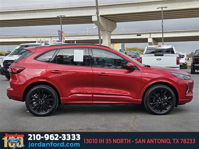 Used Car 2023 Ford Escape  St-line Elite For Sale Under $30,000 In San Antonio, Texas