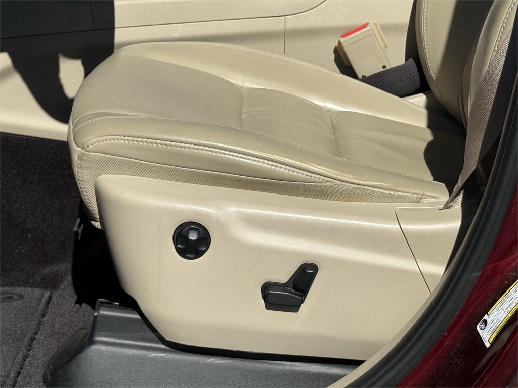 2016 Jeep Grand Cherokee Limited Red at Parkway Family Mazda